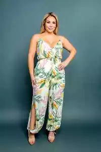 Womens Plus Size Cream Tropical Print Jumpsuit 1XL Genie Pant Split Tie Hem - Picture 1 of 3