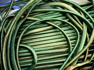 vintage 1/4" round satin tubing leaves turning edging 1yd made in France - Picture 1 of 5