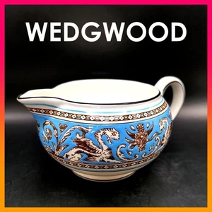 Beautiful Wedgwood Florentine turquoise creamer with black jar backstamp - Picture 1 of 6