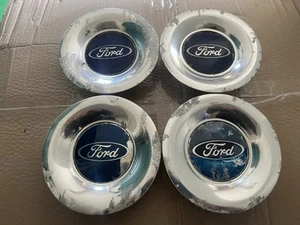 Set of Genuine Ford Focus MK2 Ghia Alloy Wheel Centre Caps x4 - Picture 1 of 9