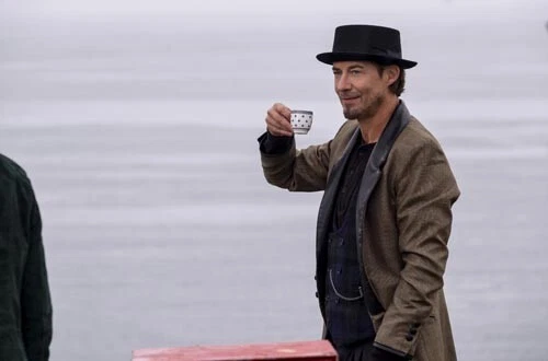 Tom Cavanagh [The Flash] 8"x10" 10"x8" Photo 65904 - image 1 of 1