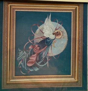 Patrón de punto de cruz de lavanda y encaje Blue Moon Angel LL 36 - Imagen 1 de 4