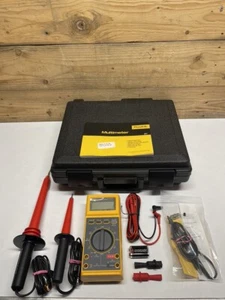 Fluke 27/ AN Digital Multimeter 89536 - Picture 1 of 9
