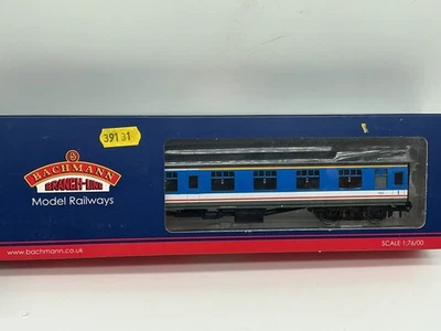 Bachmann 39-131 Mk1 CK Composite Corridor 7153 Network SouthEast Blue NEW BOXED - Image 1 of 4