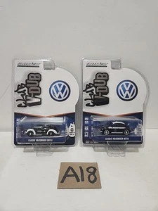 Set Of 2 Greenlight V-DUB Classic Volkswagen Beetle - Picture 1 of 17