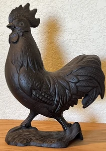 Garden Rooster Statue 13”x9”x4” Outdoor Metal Chicken Figurine Heavy Wow - Picture 1 of 8