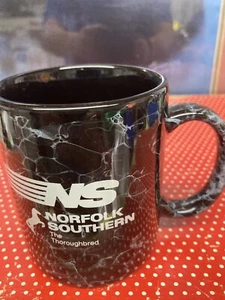 NORFOLK & SOUTHERN RAILWAY N&S COFFEE MUG, VINTAGE - Picture 1 of 2