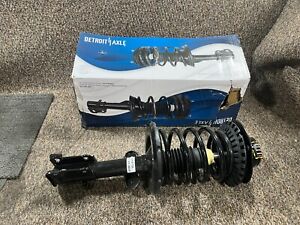 Detroit Axle 531572L Front Driver Strut for 01 - 03 Chrysler Town & Country