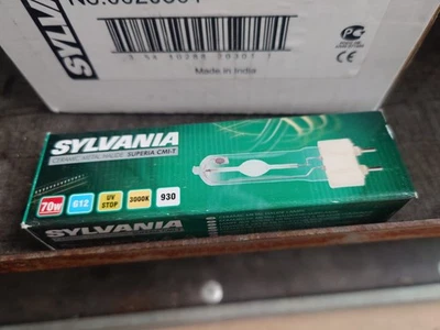 Sylvania SUPERIA CMI-T 70W/WDL UVS Ceramic Metal Halide Pack Of 12 - Image 1 of 3