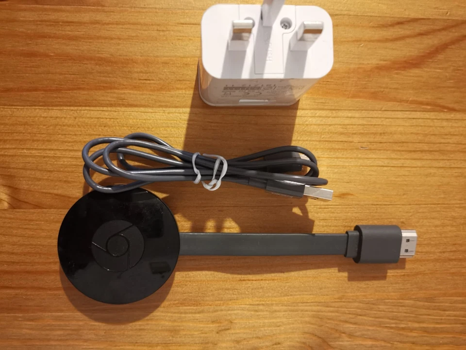 GOOGLE CHROMECAST 2ND GENERATION MEDIA STREAMER NC2-6A5  - Image 1 of 4