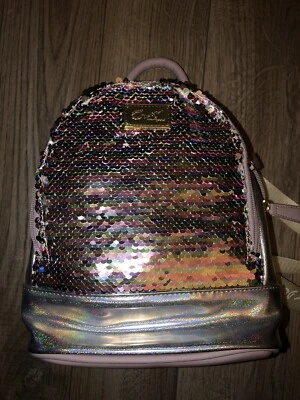 Mochila Luv Betsey Jaz Mini Tamaño PVC Lavanda Lentejuelas Iridiscente Foto 1 de 4
