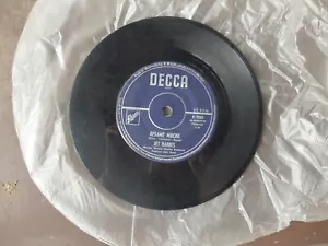Jet Harris 45 RPM Chills & Fever; Besame Mucho Vinyl (no cover) - Picture 1 of 1