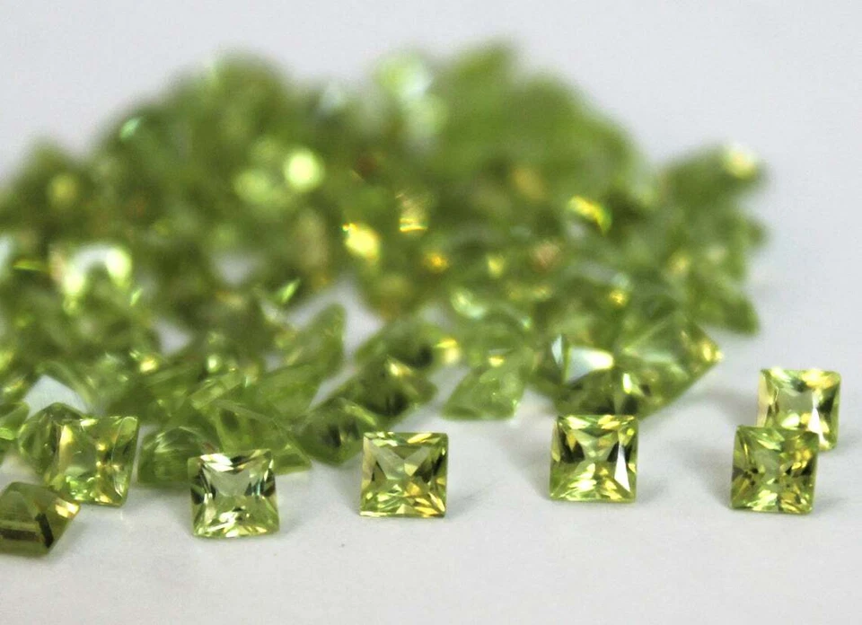 100% Natural Peridot 5mm Square Faceted Cut Calibrated Size Loose Gemstone 5 Pcs - Image 1 of 4