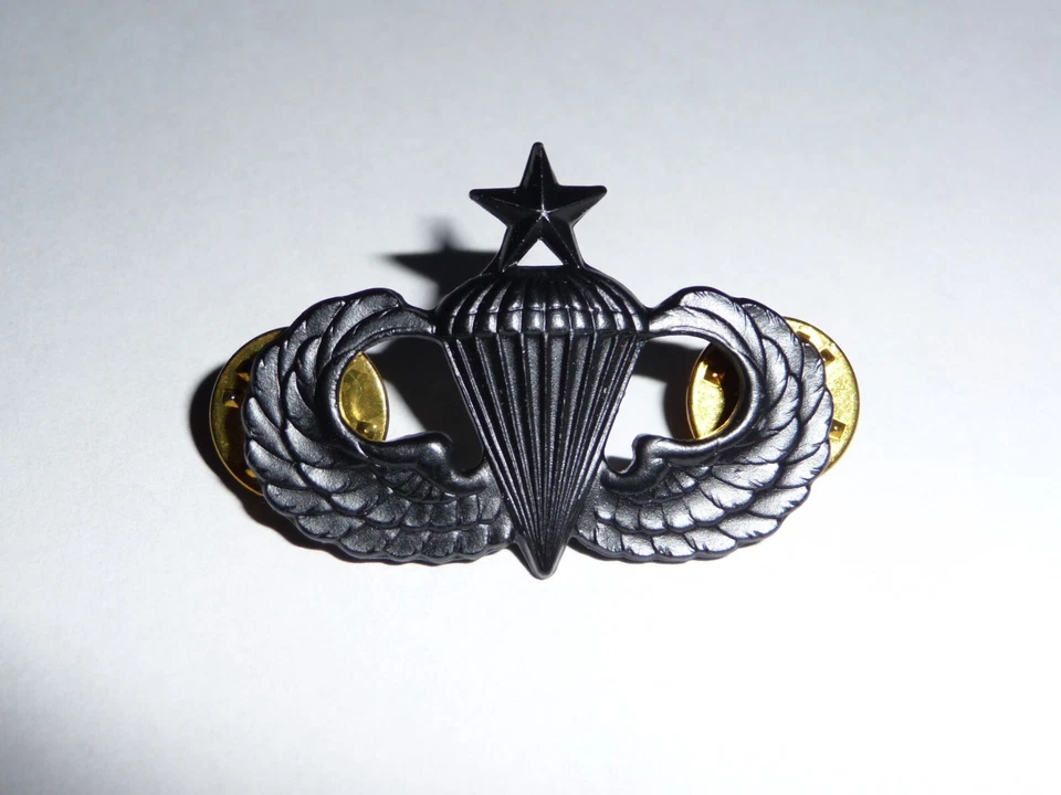 ORIGINAL MILITAIRE INSIGNE BREVET DE PARACHUTISTE SENIOR US ARMY TBE - Photo 1/1