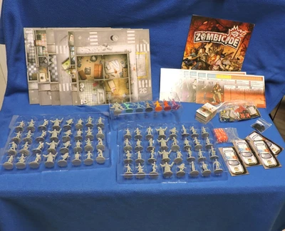 Zombicide Core Base Set 1st Edition Board Game CMON Zombies Survival 2014 - Image 1 of 4