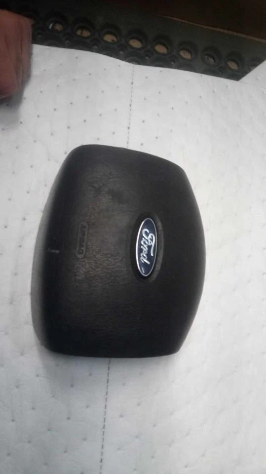 Rueda de conductor bolsa de aire para camioneta Ford E350 09-19 572476 Foto 1 de 4