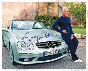 Giorgio Armani Signed 8x10 Photo Reprint Fashion Designer Autograph Collectible - Picture 1 of 6