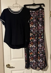 Cuddl Duds Cool & Airy Jersey Color-Block Pyjama Set Schwarz/Blümt Medium A346857 - Bild 1 von 2