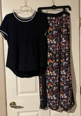 Cuddl Duds Cool & Airy Jersey Color-Block Pajama Set Black/Floral Medium A346857 - Image 1 of 2