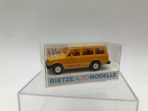 Rietze 1:87 Mitsubishi Pajero - Picture 1 of 3