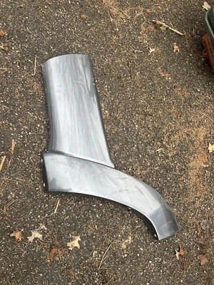 Toyota 4Runner 2003-05 trasero izquierdo revestimiento moldura moldura OEM Foto 1 de 4