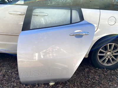 Nissan Leaf 2011 2012 2013 2014 2015 carcasa puerta conductor izquierda trasera OEM Foto 1 de 4