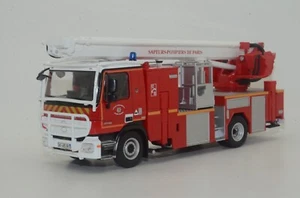 Mercedes Actros 4146 MP3 Metz 32 Camion dei pompieri su misura 1/43 - Foto 1 di 4