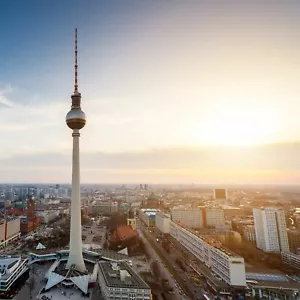 Städtereise Berlin günstig 3 Tage 2 Personen 4* Hotel Gutschein + Wellness Deal - Bild 1 von 12