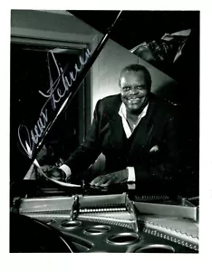 Foto firmata Oscar Peterson - Foto 1 di 1