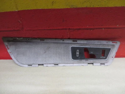ALMOHADILLA PANEL PUERTA TERCIOPELO LINCOLN MARK VII 84-92 + bisel interruptor LH gris tostado Foto 1 de 4