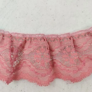 Vintage Spitzenborte St. Louis Borte 25 Yards + Altrosa - Bild 1 von 4