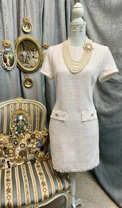 NWT White Tweed Dress Size M With Jewelry - Picture 1 of 7