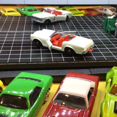 Matchbox Serie 1-75 Nº 27 Mercedes 230 SL Hecho en Inglaterra Por Lesney DieCast Foto 1 de 4