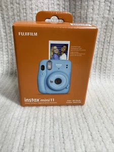 Fujifilm Instax Mini 11 Fuji Instant Film Camera Sky Blue Brand New - Picture 1 of 5