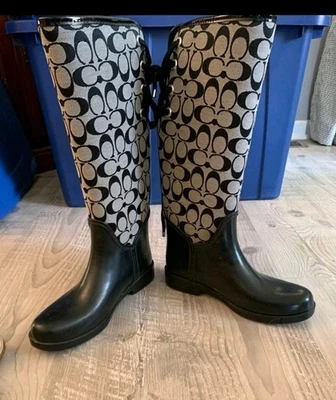 Botas de lluvia Coach Tristee para mujer talla 8 logotipo exclusivo Foto 1 de 3
