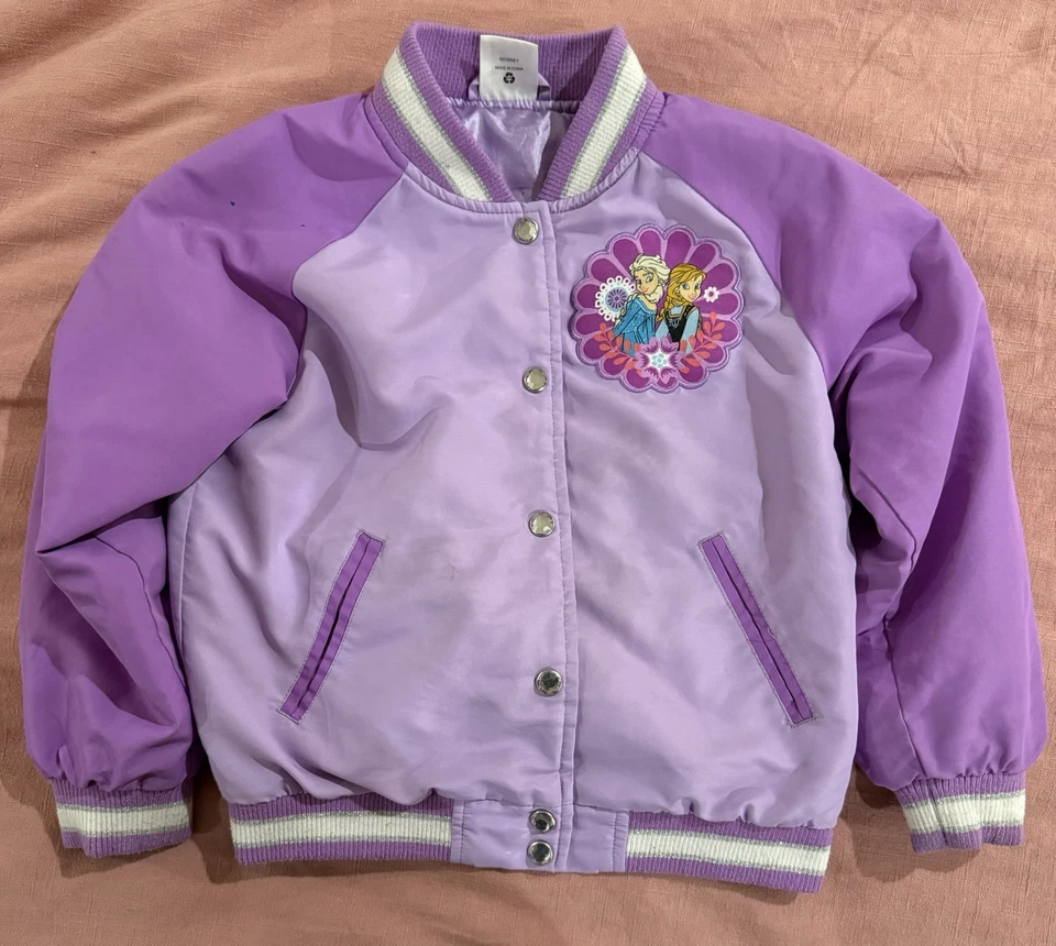 Chaqueta Universitaria Disney Store Anna & Elsa Frozen - PÚRPURA Talla 5-6 Foto 1 de 4