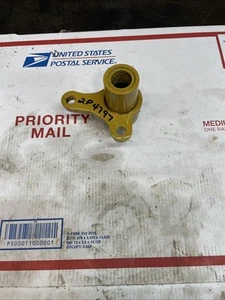 Caterpillar 2P4797 Bell Crank Lever D7F Left Side - Picture 1 of 11