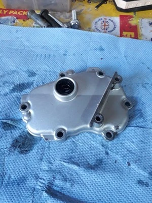 Yamaha YZF - R6 5EB 1999-2002. Gear Selector Shaft Cover — 第 1/3 张图片