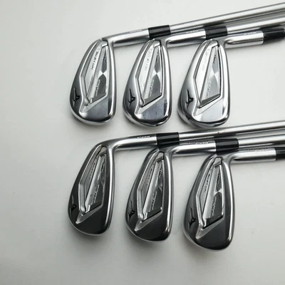 Used Mizuno JPX 919 Hot Metal Pro Iron Set / 5 - PW / Stiff Flex - Image 1 of 4