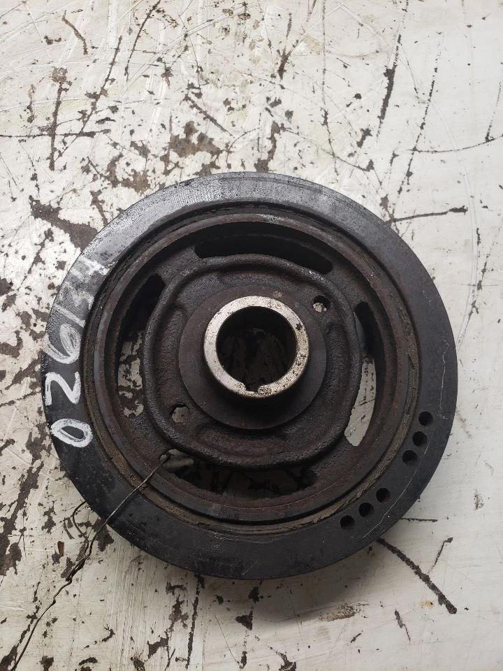 Equilibrador armónico motor 2,4 L 2AZFE 08-15 SCION XB 1356395 Foto 1 de 4