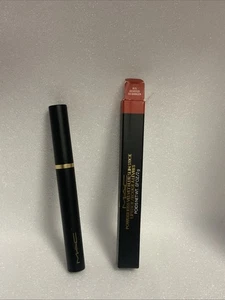 Rossetto MAC POWDER KISS VELVET Blur Slim Stick Nuovo con scatola 875 dedicato al pericolo rosso - Foto 1 di 5