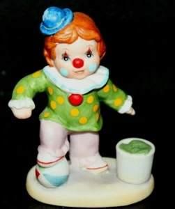 Biedermann Sri Lanka 3,5" pagliaccio porcellana bisque statuina da collezione vintage - Foto 1 di 5