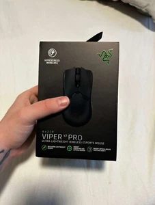 Razer Viper V2 Pro Gaming Maus, kabellos - Schwarz (RZ01-04390100-R3G1) - Bild 1 von 3