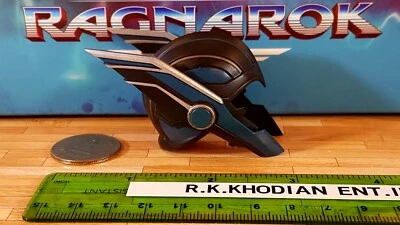 Hot Toys MMS445 Thor Ragnarok Gladiator Deluxe 1/6 action figure's Empty helmet  - Image 1 of 4