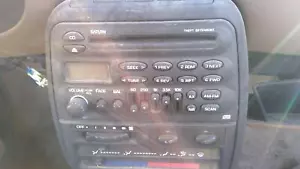 1996 1997 1998 1999 Saturn Sw2 Stock Radio Oem Factory Stereo Cd Player - Picture 1 of 7