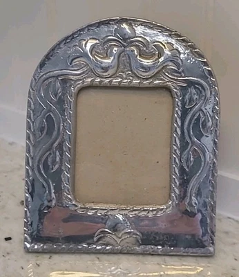 Vintage Cast Metal Picture Frame Birds & Flower 2.5x3 Made In Mexico Wood Back - Image 1 of 4