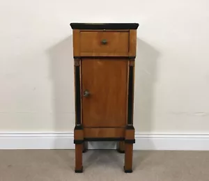 Antiker Nachttisch, Nachtschrank, Beistelltisch, Biedermeier, wohnfertig - Bild 1 von 20
