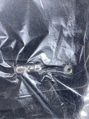 Alfombrillas Mazda CX-5 2017-2021 KJK9-68666, KBG6--68G40, KBG6-68G30, KB7W-68667 Foto 1 de 4