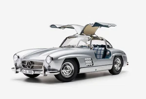 Limited 99 Ed 1/12 Schuco Blue Cloth Int. Mercedes Benz 300SL GullWing Silver - Foto 1 di 17