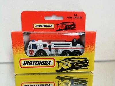 MATCHBOX 18 CAMION DEI POMPIERI IN SCATOLA - Immagine 1 di 4